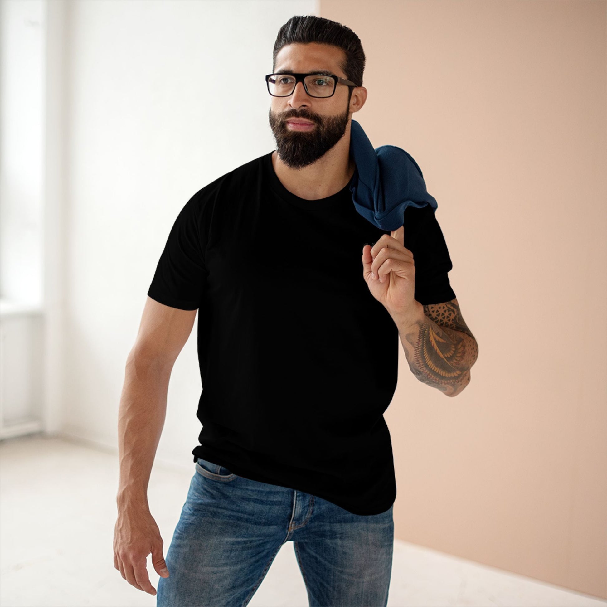 Casual Graphic Tee with Artistic Design - Everyday Staple for Fashion Lovers FRGE T-Shirt