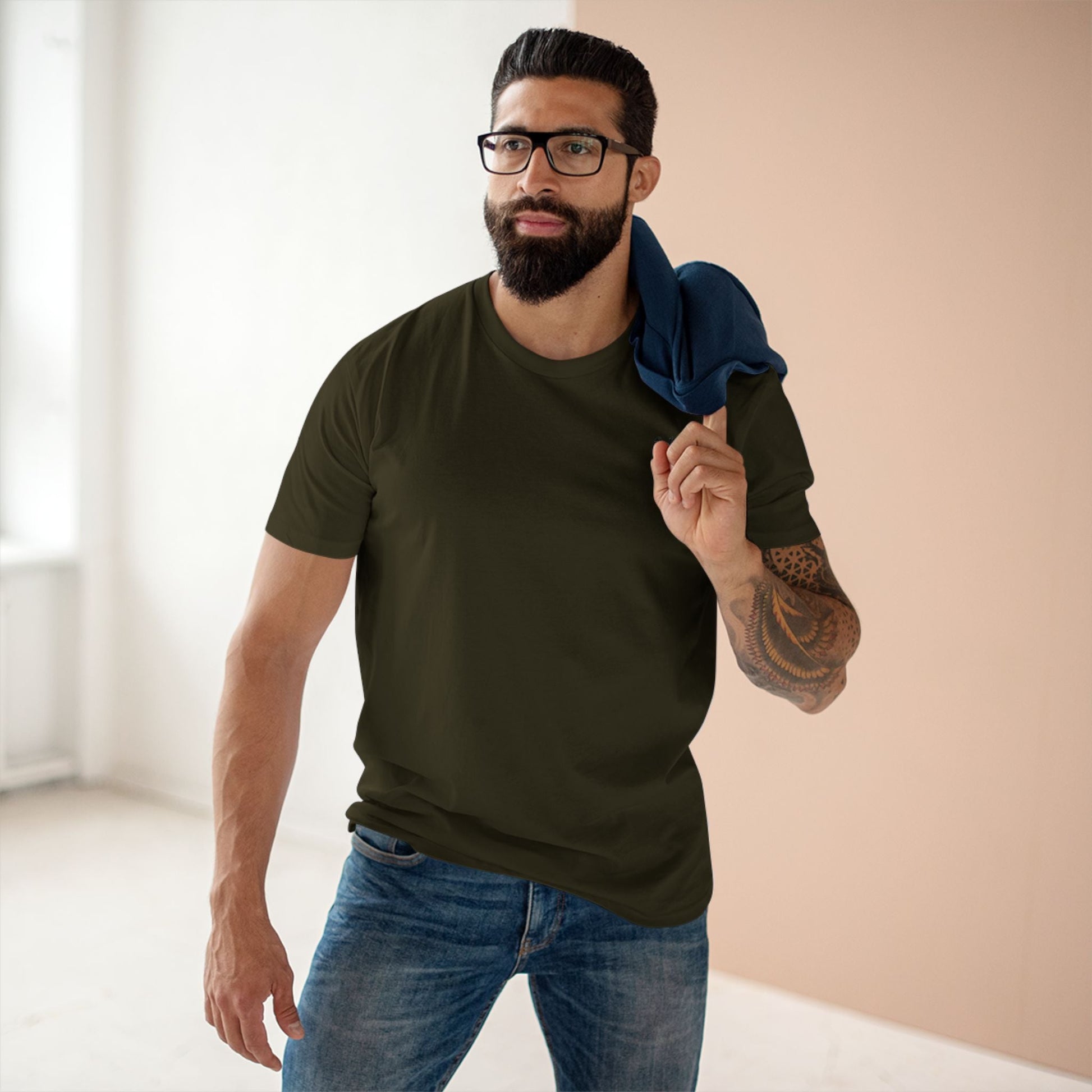Casual Graphic Tee with Artistic Design - Everyday Staple for Fashion Lovers FRGE T-Shirt