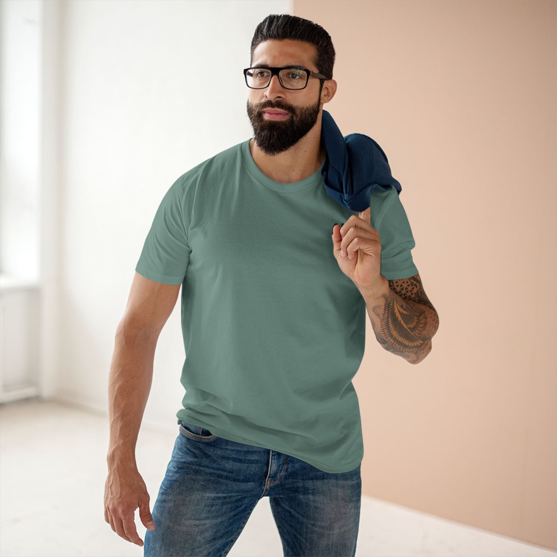 Casual Graphic Tee with Artistic Design - Everyday Staple for Fashion Lovers FRGE T-Shirt